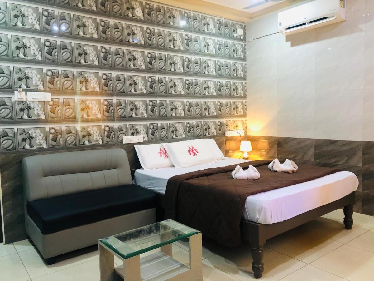 Marina Palace Chennai Exterior foto