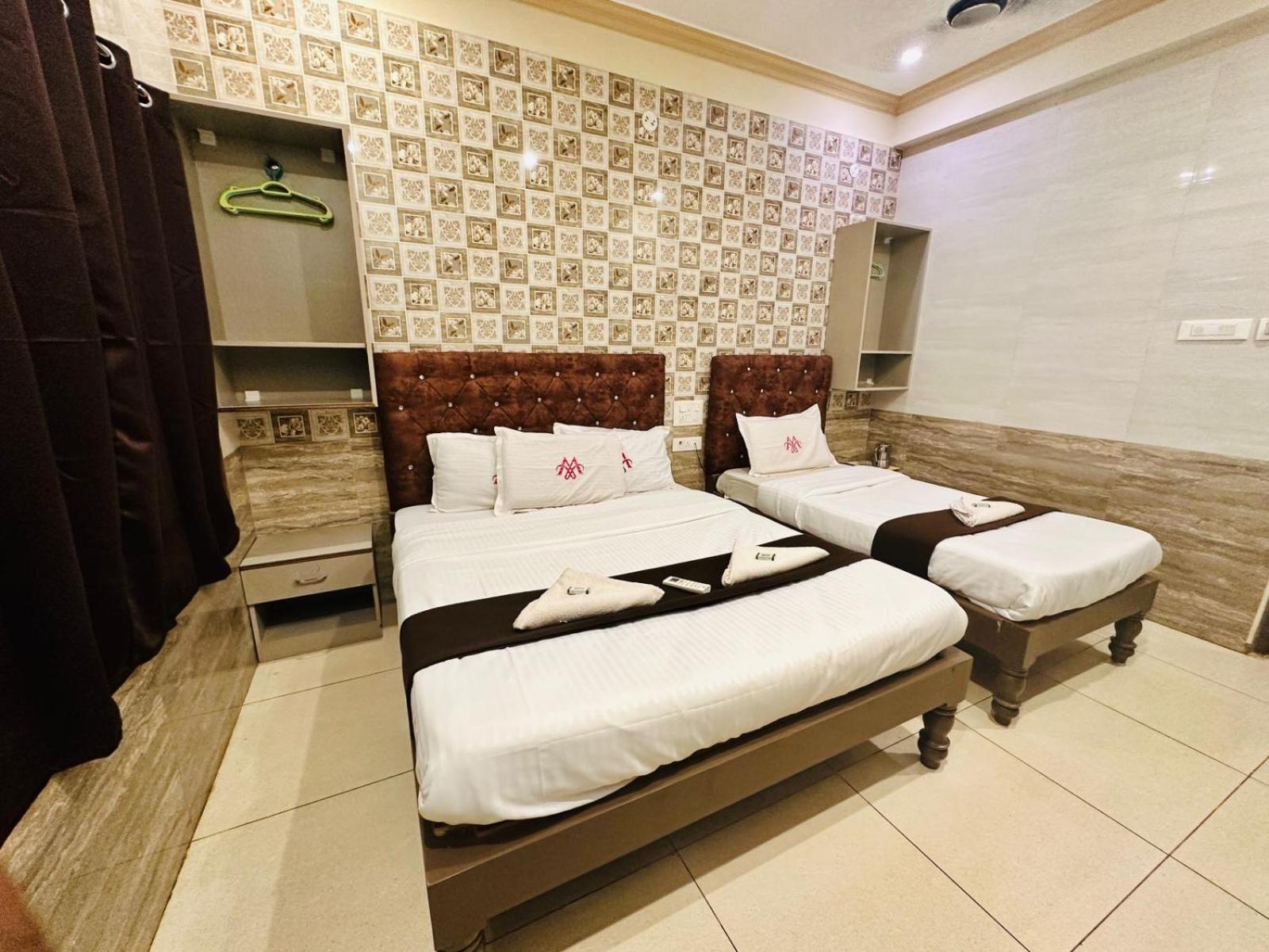 Marina Palace Chennai Exterior foto